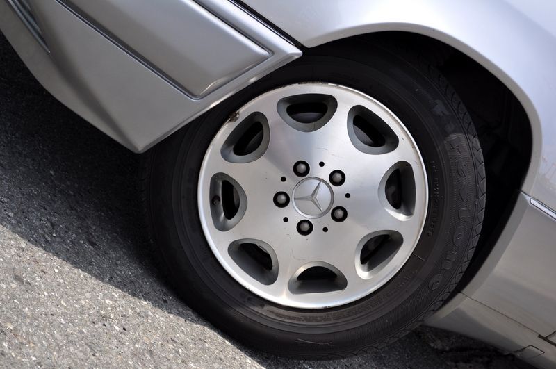 メルセデスベンツ Eクラス 中古車