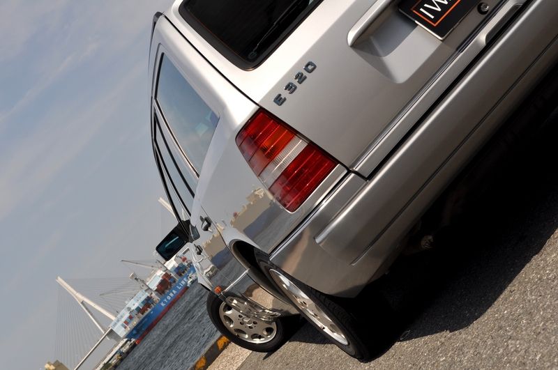 メルセデスベンツ Eクラス 中古車