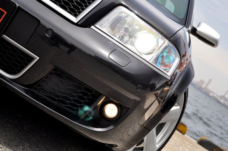 アウディ RS6 中古車