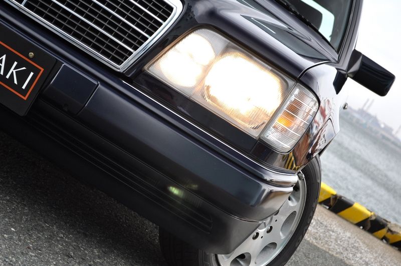 メルセデスベンツ Eクラス 中古車
