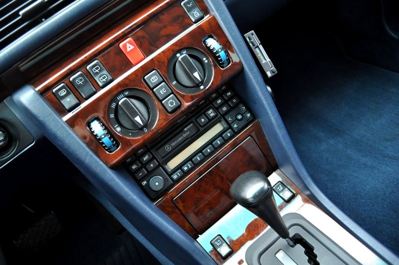 メルセデスベンツ Eクラス 中古車