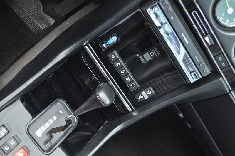 メルセデスベンツ SLクラス 中古車