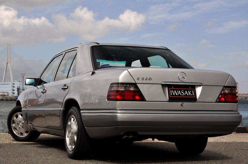 メルセデスベンツ Eクラス 中古車