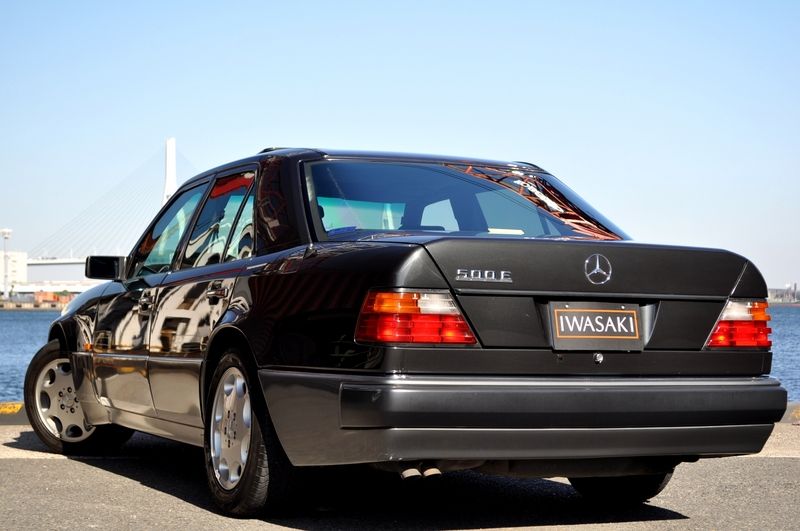 メルセデスベンツ Eクラス(ミディアム) 中古車