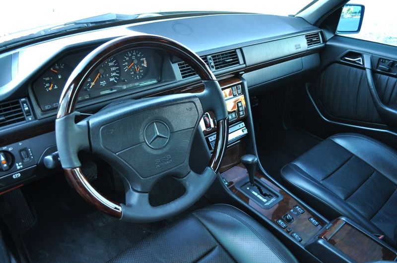 メルセデスベンツ Eクラス(ミディアム) 中古車