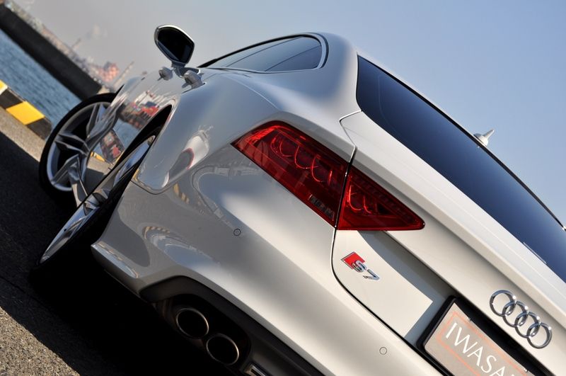 アウディ S7 中古車