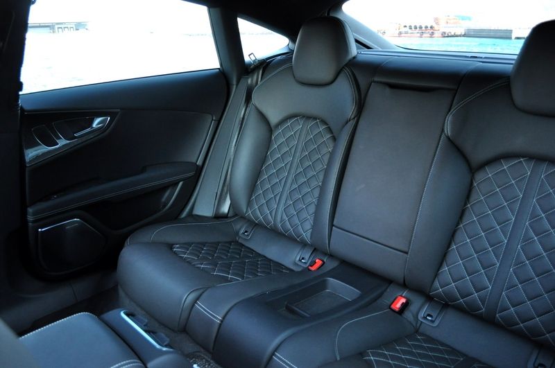 アウディ S7 中古車