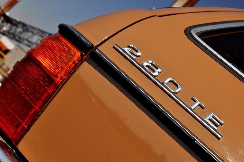 メルセデスベンツ Eクラス(ミディアム) 中古車