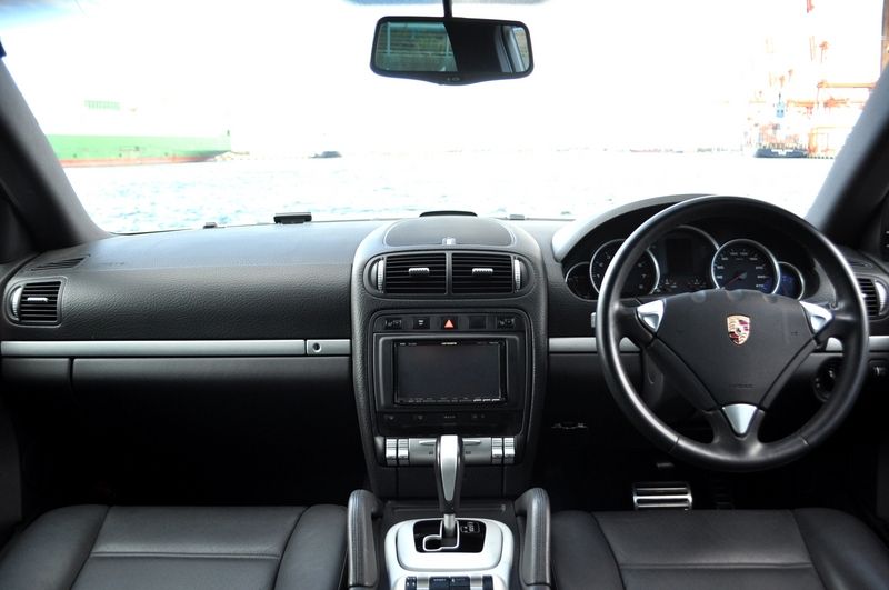 ポルシェ カイエン 中古車