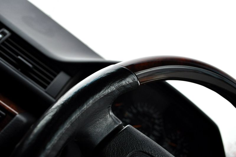 メルセデスベンツ Eクラス 中古車