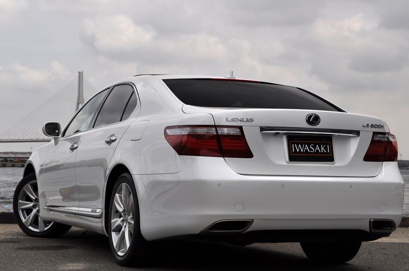 レクサス LSハイブリッド 中古車