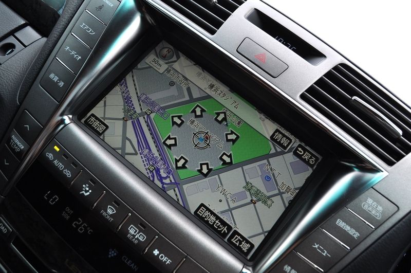 レクサス LSハイブリッド 中古車