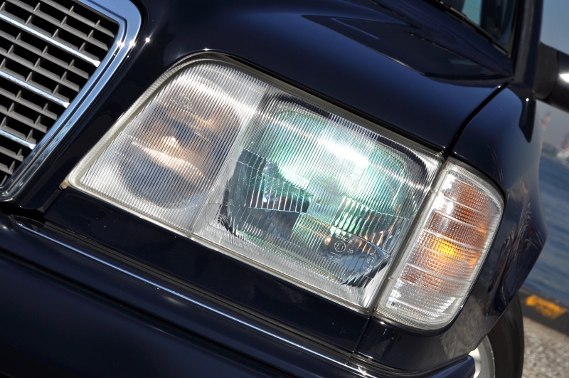 メルセデスベンツ Eクラス 中古車