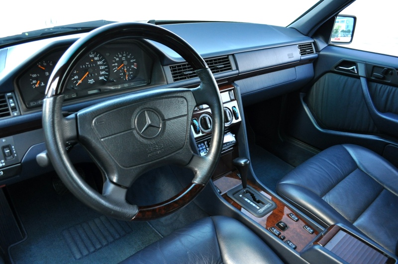 メルセデスベンツ Eクラス 中古車