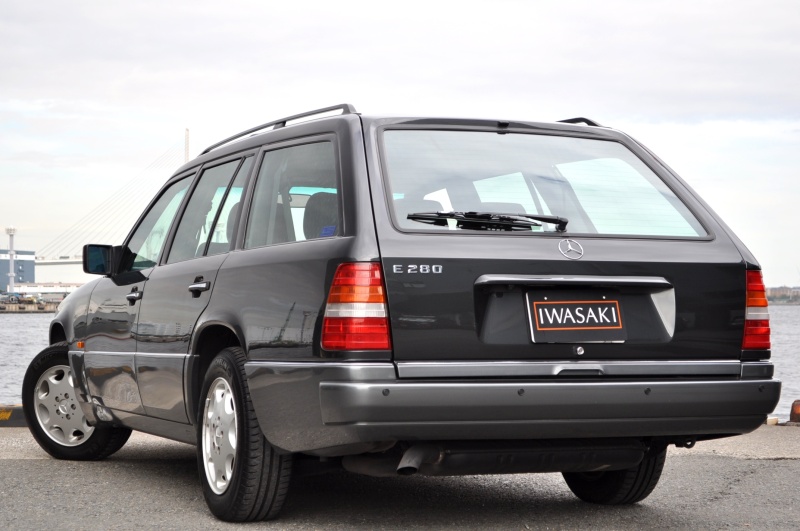 メルセデスベンツ Eクラス 中古車