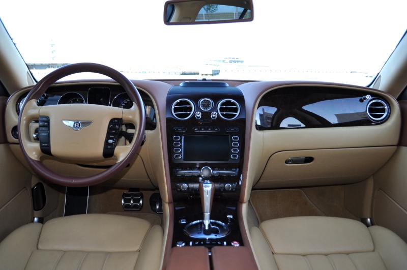 ベントレー コンチネンタル フライングスパー 中古車