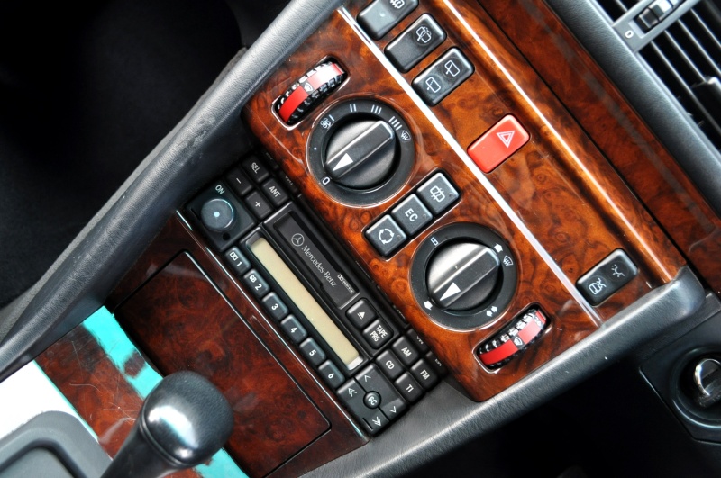 メルセデスベンツ Eクラス 中古車