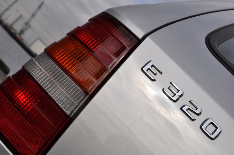 メルセデスベンツ Eクラス 中古車