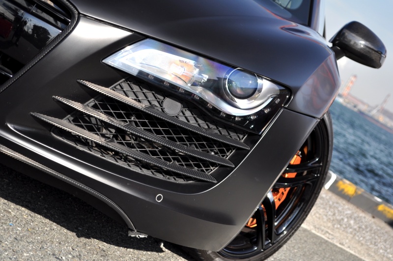 アウディ R8 中古車