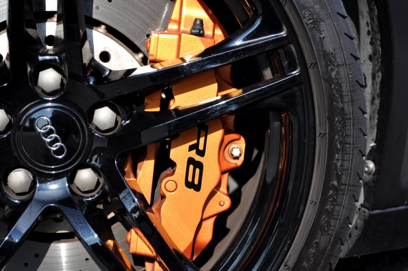 アウディ R8 中古車