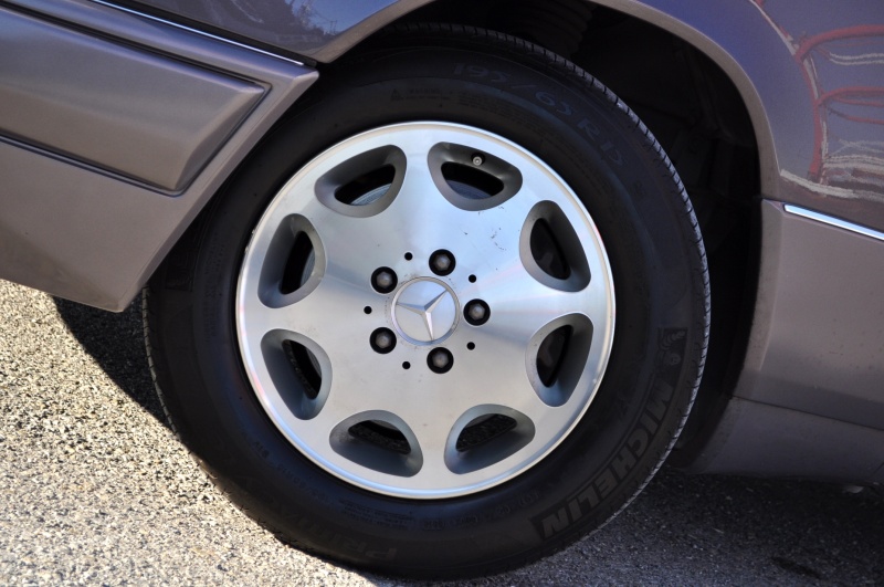 メルセデスベンツ Eクラス 中古車