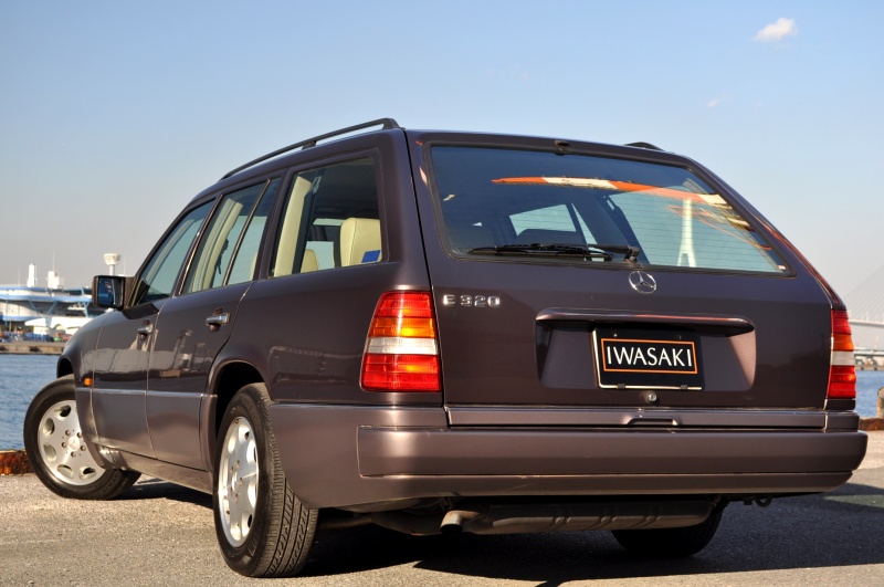 メルセデスベンツ Eクラス 中古車