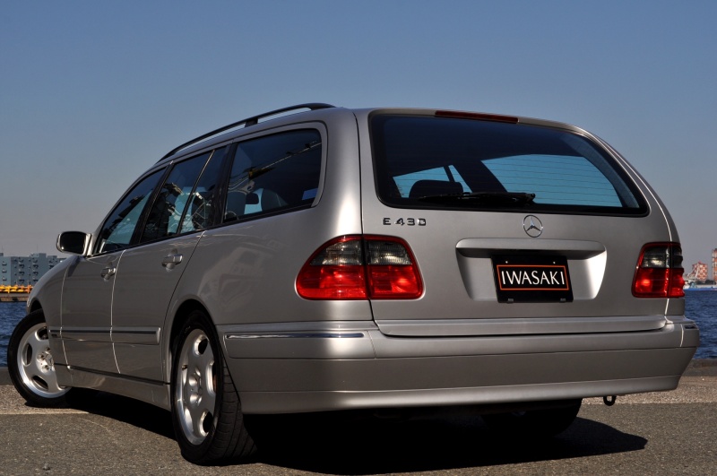 メルセデスベンツ Eクラス 中古車