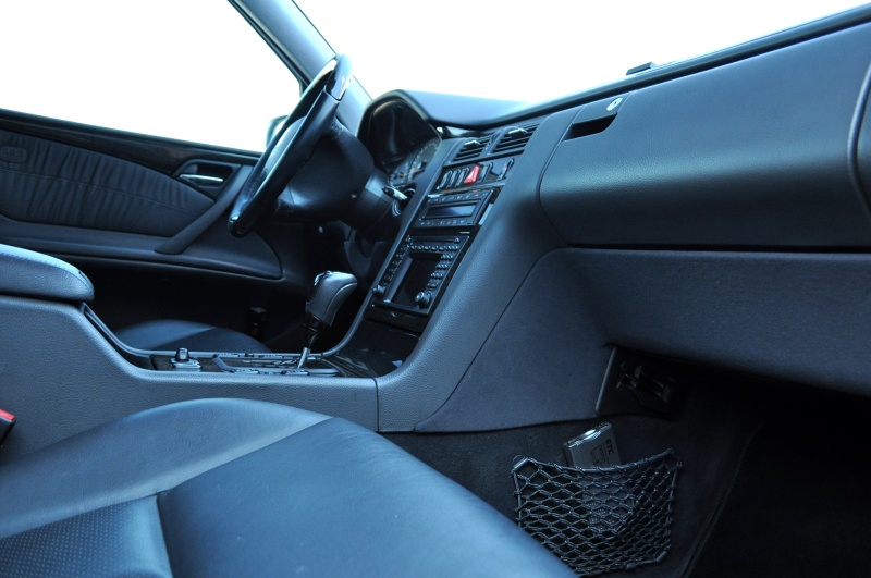 メルセデスベンツ Eクラス 中古車