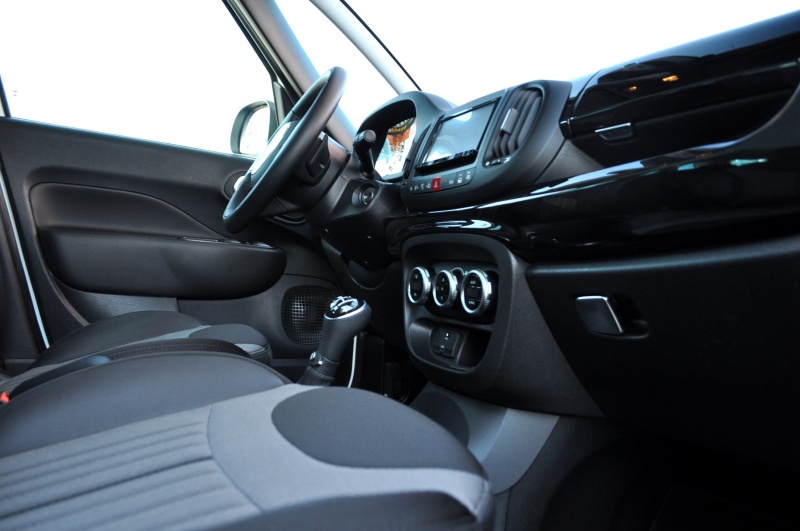 フィアット 500L 中古車