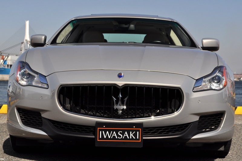 マセラティ クアトロポルテ 中古車