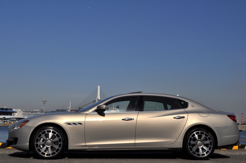 マセラティ クアトロポルテ 中古車