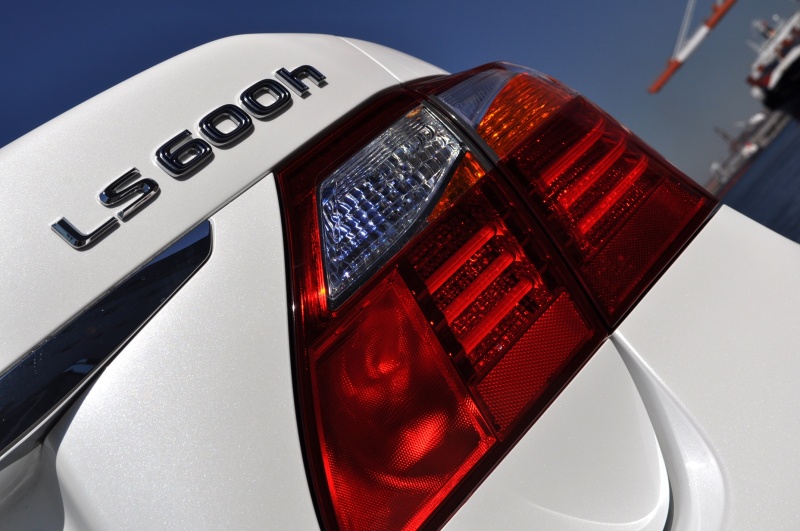 レクサス LSハイブリッド 中古車