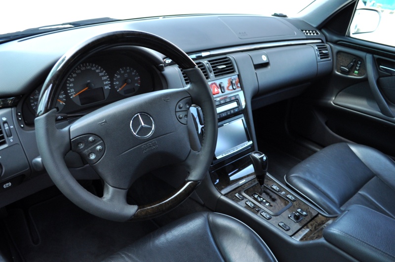 メルセデスベンツ Eクラス 中古車