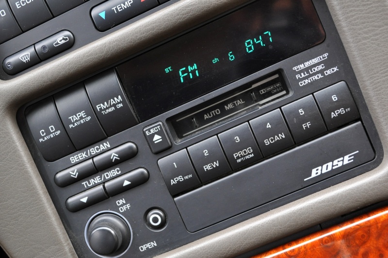 インフィニティ Q 中古車