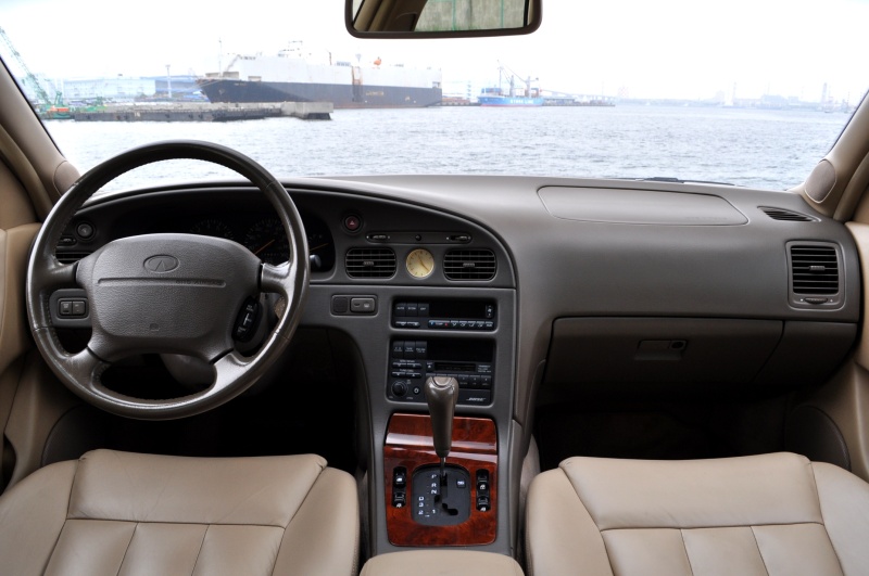 インフィニティ Q 中古車