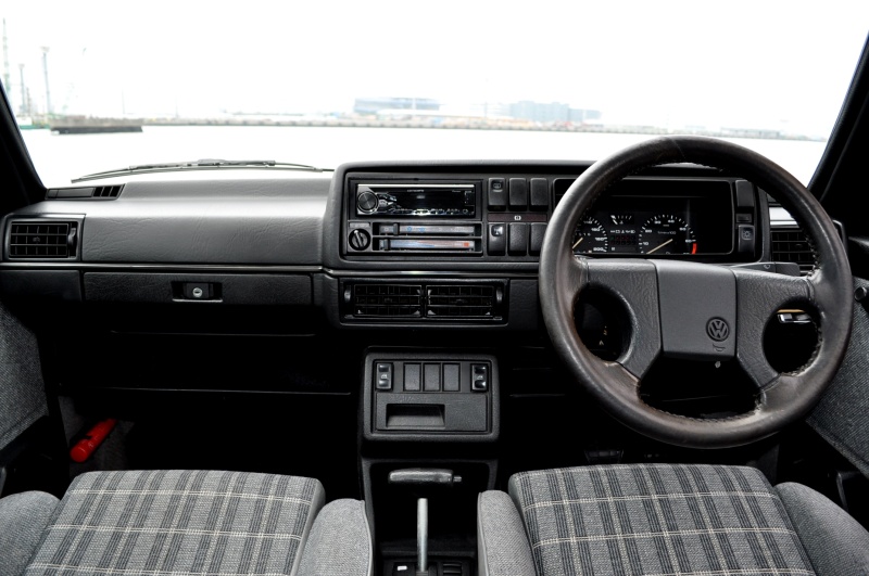 フォルクスワーゲン ゴルフ 中古車