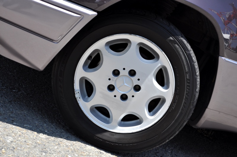 メルセデスベンツ Eクラス(ミディアム) 中古車