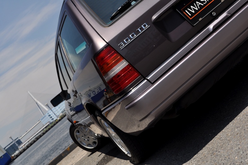 メルセデスベンツ Eクラス(ミディアム) 中古車