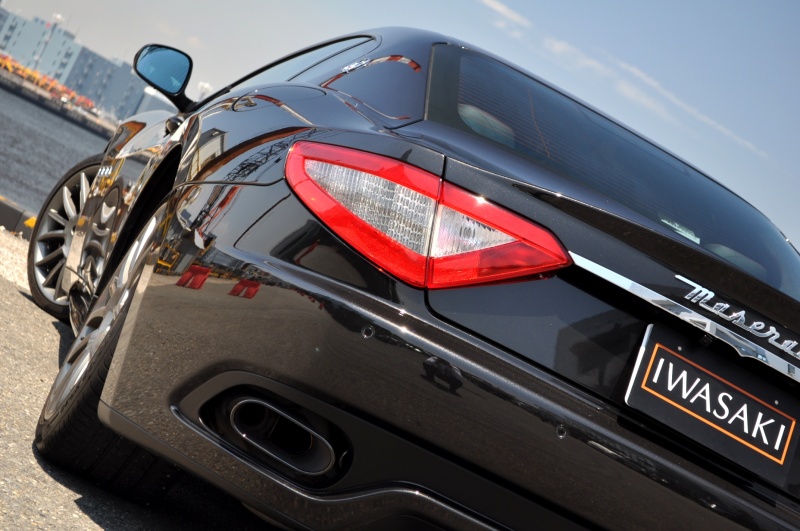 マセラティ グランツーリズモ 中古車