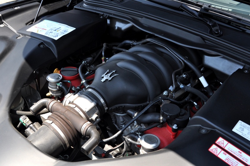 マセラティ グランツーリズモ 中古車