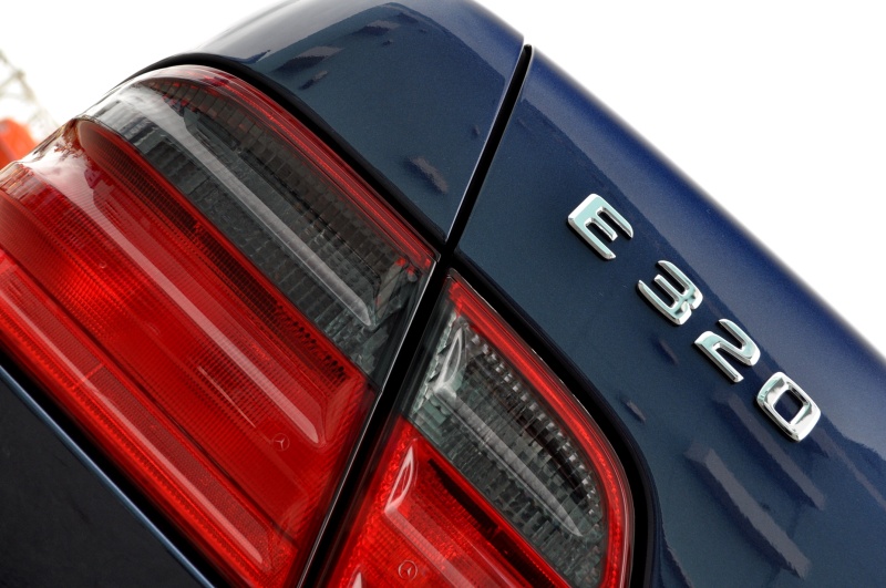 メルセデスベンツ Eクラス 中古車