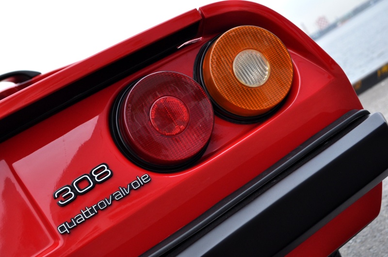 フェラーリ 308 中古車