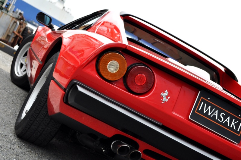 フェラーリ 308 中古車