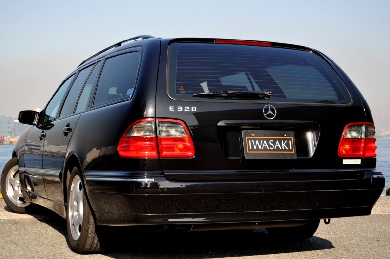 メルセデスベンツ Eクラス 中古車