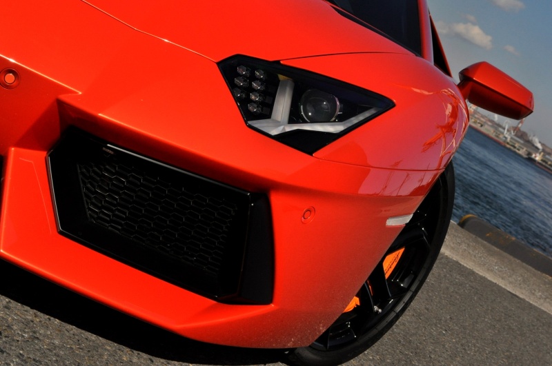 ランボルギーニ アヴェンタドール 新車
