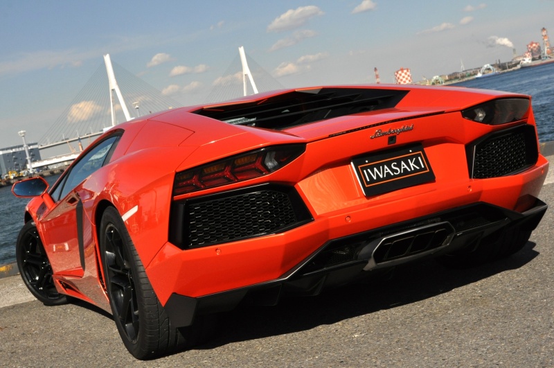 ランボルギーニ アヴェンタドール 新車