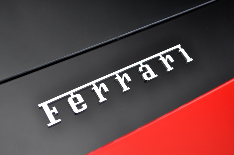 フェラーリ 488GTB 新車