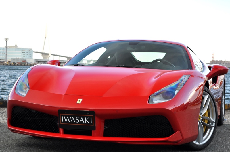 フェラーリ 488GTB 新車