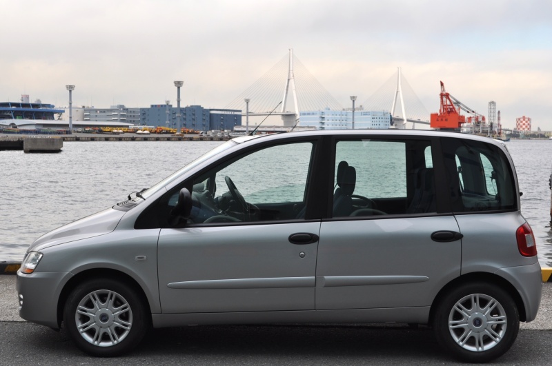 フィアット ムルティプラ 中古車