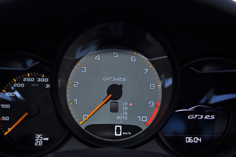 ポルシェ 911(Type991) 新車